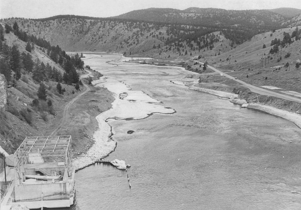 Canyon Ferry Dam and Missouri River